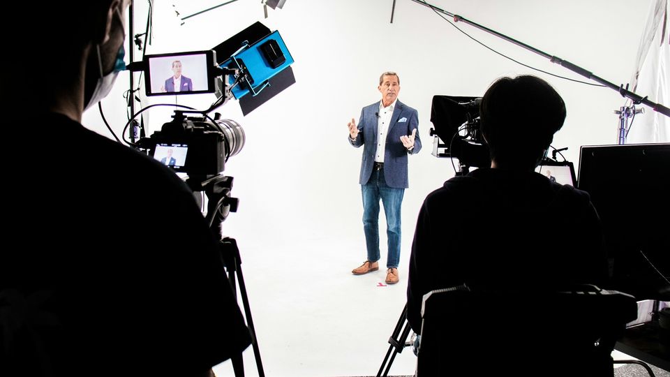 Signs Your Corporate Video Needs a New Angle